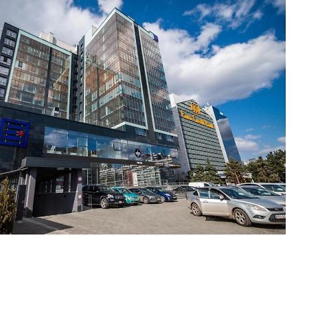 Glass New Apartments Ultracentral Κισινάου Εξωτερικό φωτογραφία